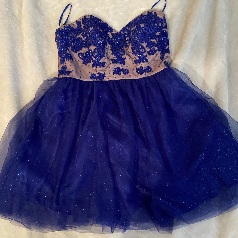 Homecoming dress